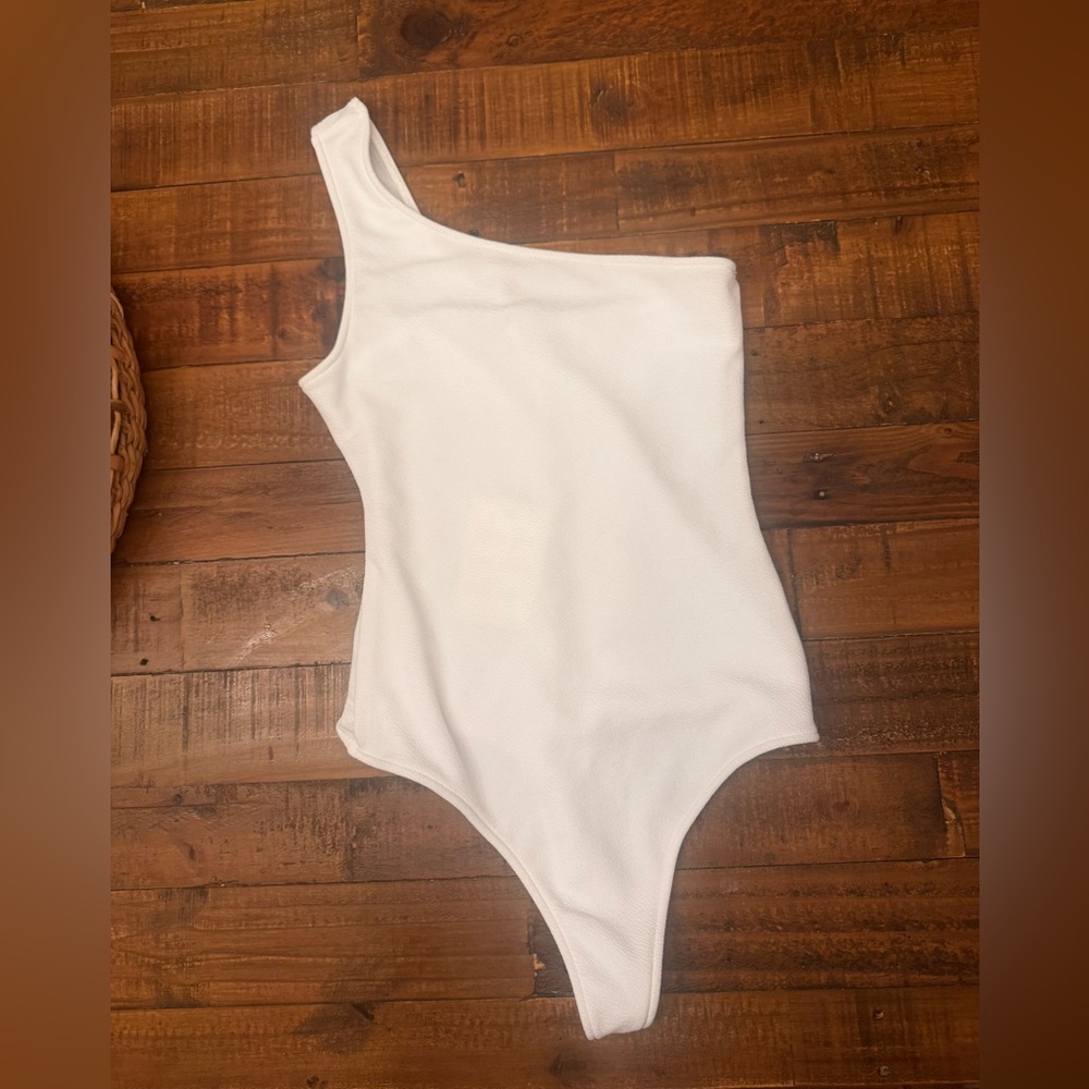 SHOW ME YOUR‎ MUMU Uno Bodysuit - Picture 2 of 5